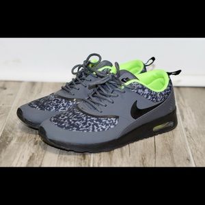 Women’s Nike gym shoes